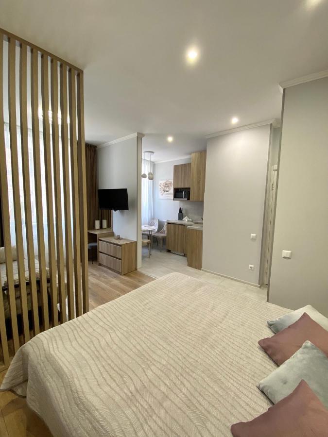 Homelike Apartment 利沃夫 外观 照片