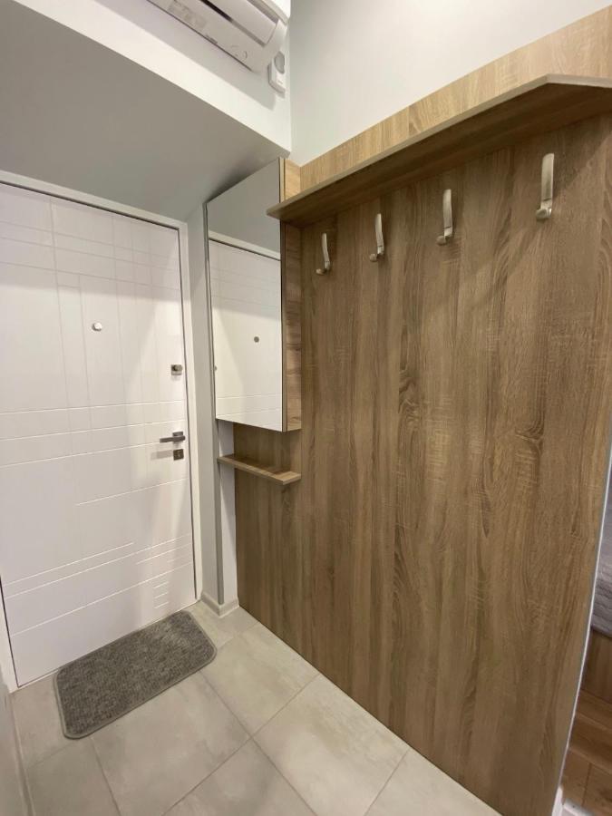 Homelike Apartment 利沃夫 外观 照片